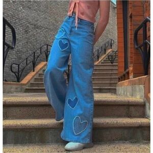 Social Tourist Ultra High Rise Baggy Wide Leg Jeans Hearts Size 3 Boho 90s Y2K